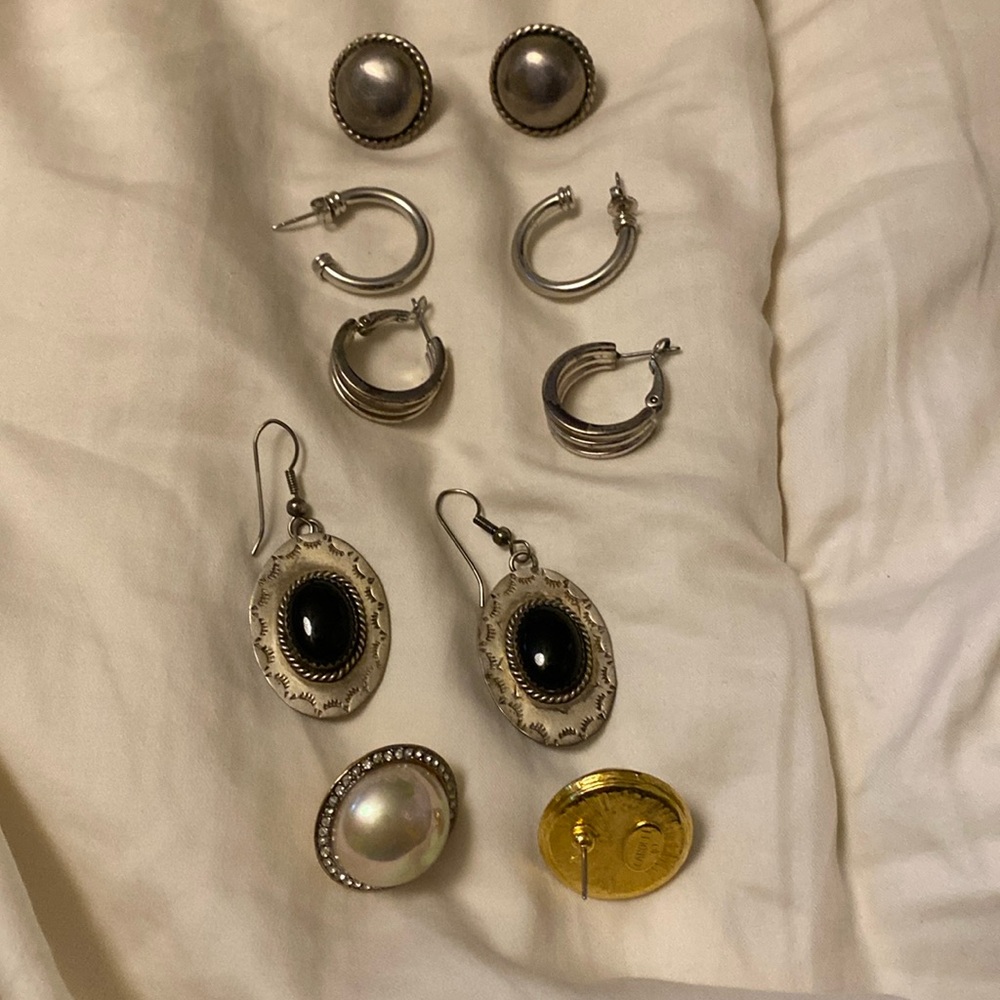 Jewelry Bundle of 5 pairs of Earrings EUC